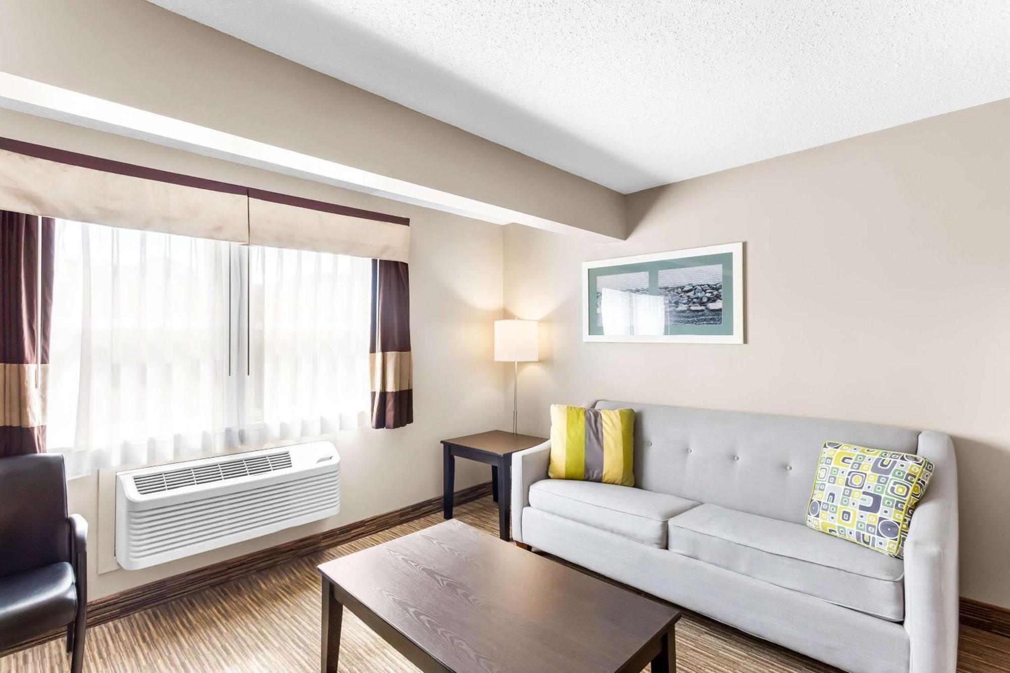 Quality Inn & Suites Gorham Zewnętrze zdjęcie